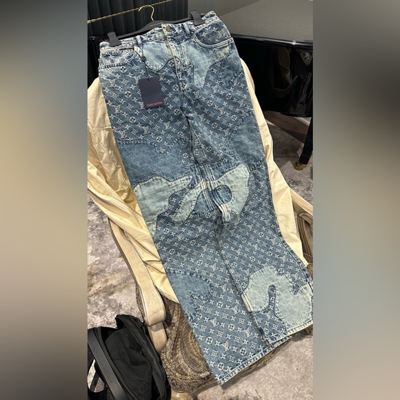 Lousi Vuitton x Nigo - Picture 5 of 5